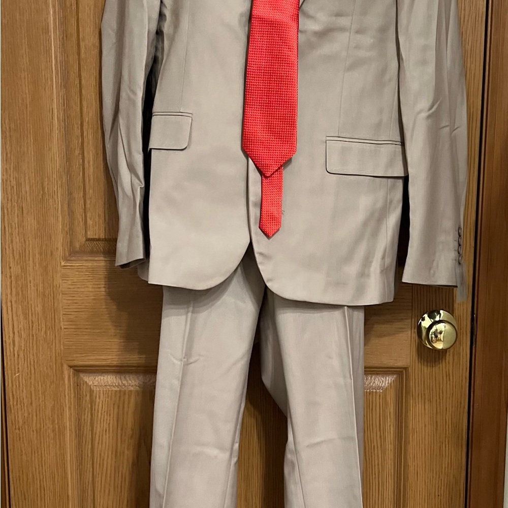 Men's Tan Suit with Red Tie